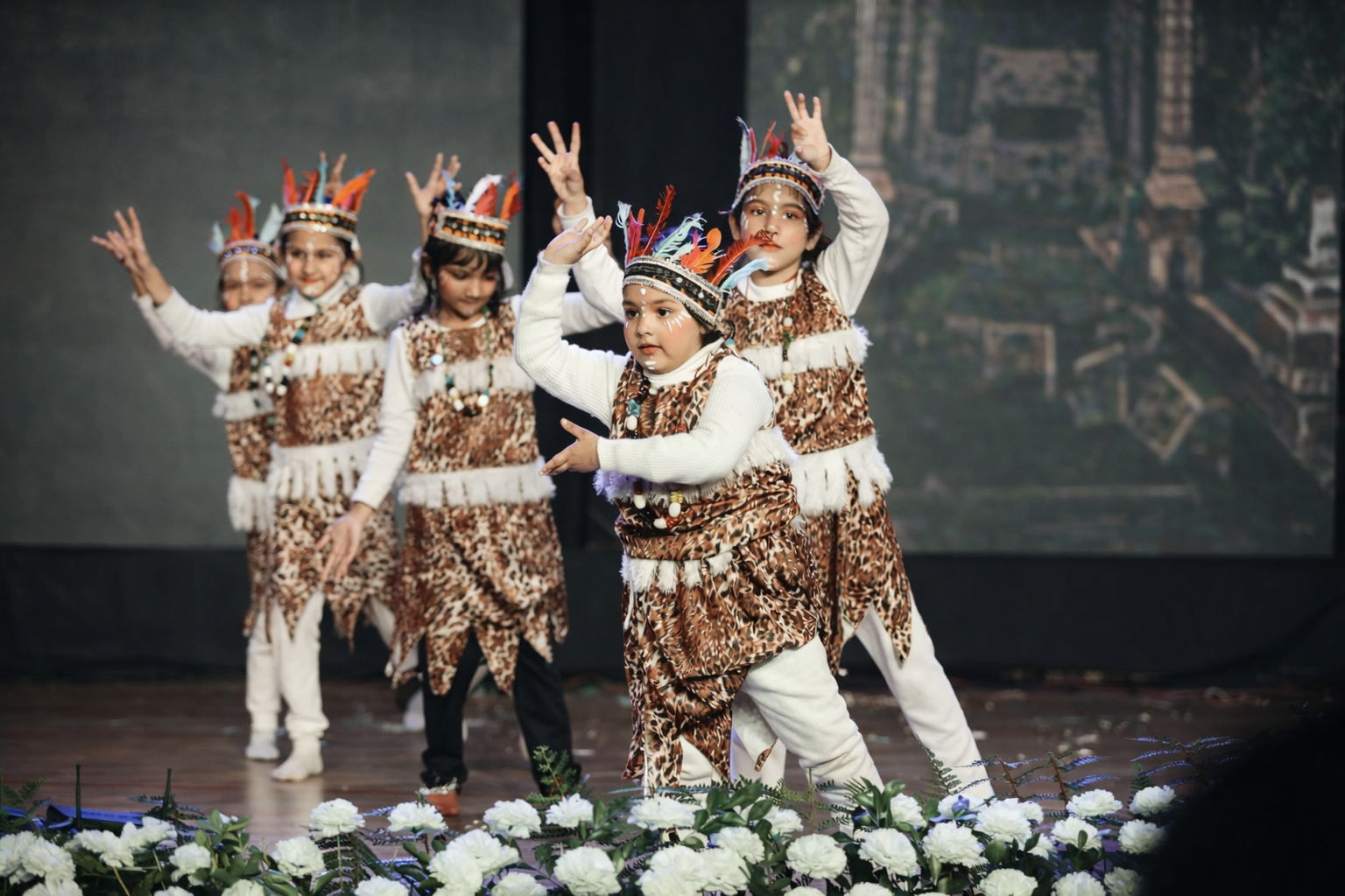 Dance Club | Indian classical contemporary dance forms | Cultural activities | Schiller Institute