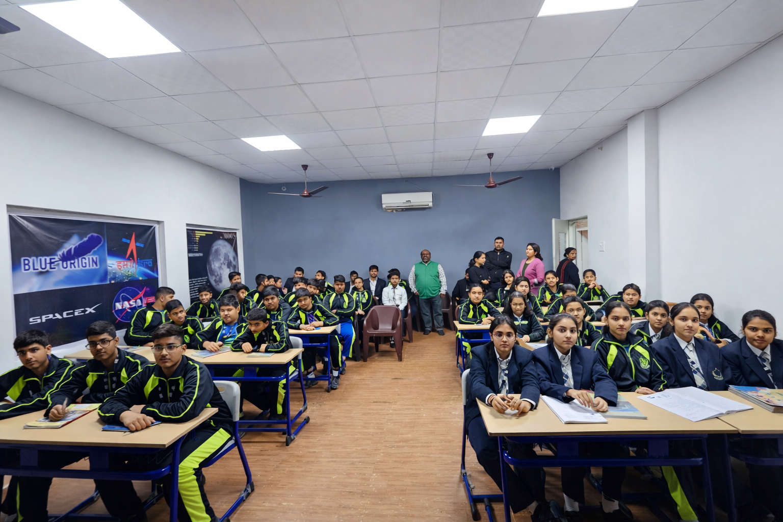 Wall Street Club | Finance stock markets entrepreneurship learning | Schiller Institute Ghaziabad