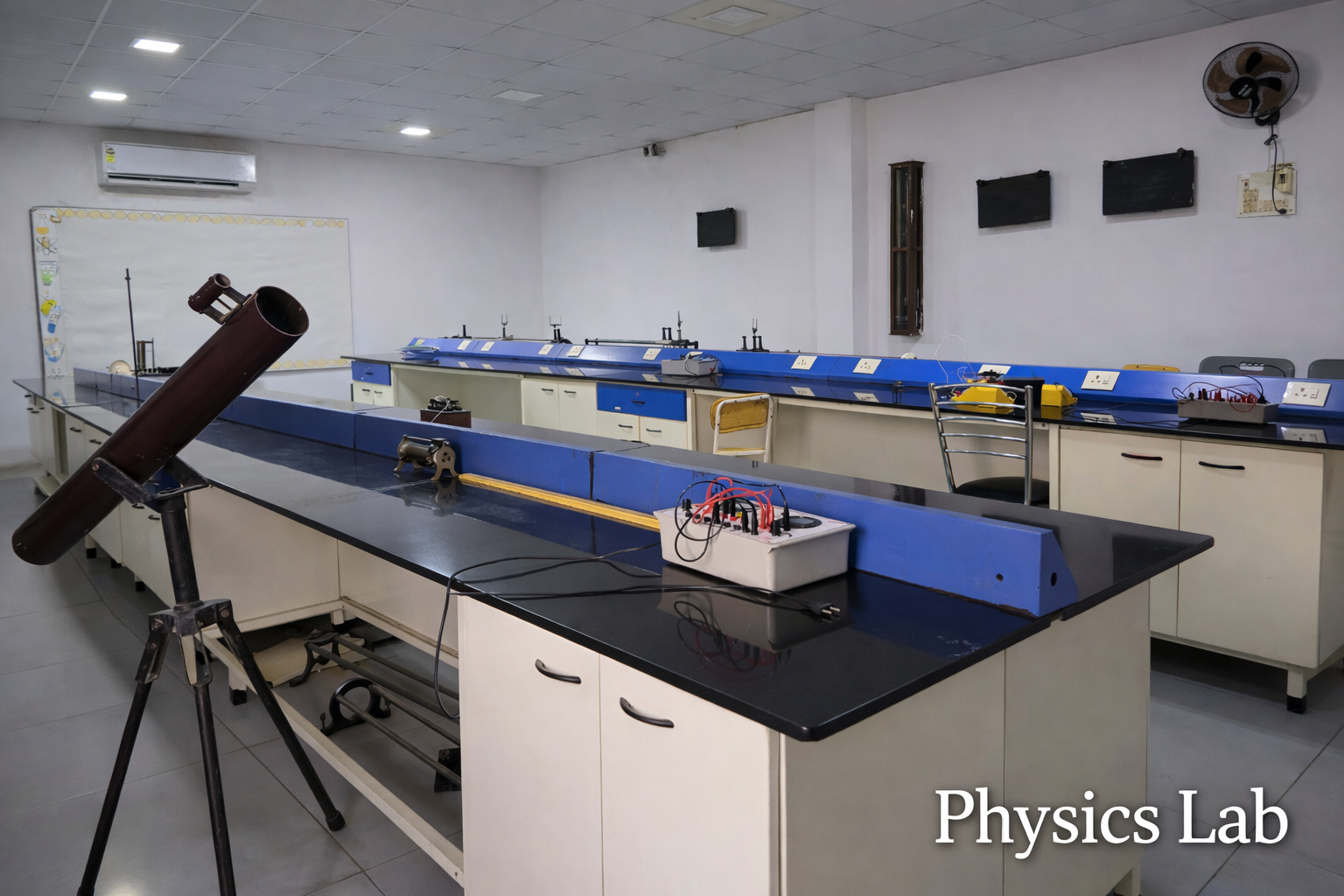Physics Laboratory | Mechanics optics electronics experiments | Schiller Institute Ghaziabad